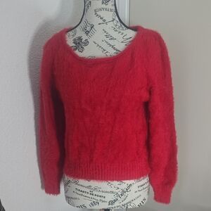 Victoria Secret Red Fuzzy Soft Women's Sweater (EUC)(XS)❤️
